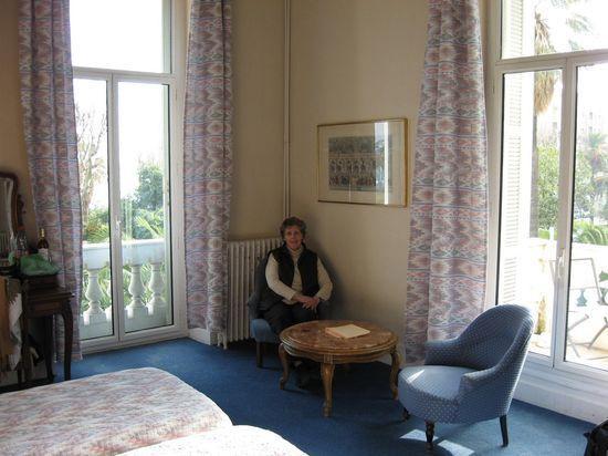 Hotel Aiglon Menton Habitación foto